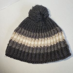 Nirvana Designs Gray Knit Striped Toboggan